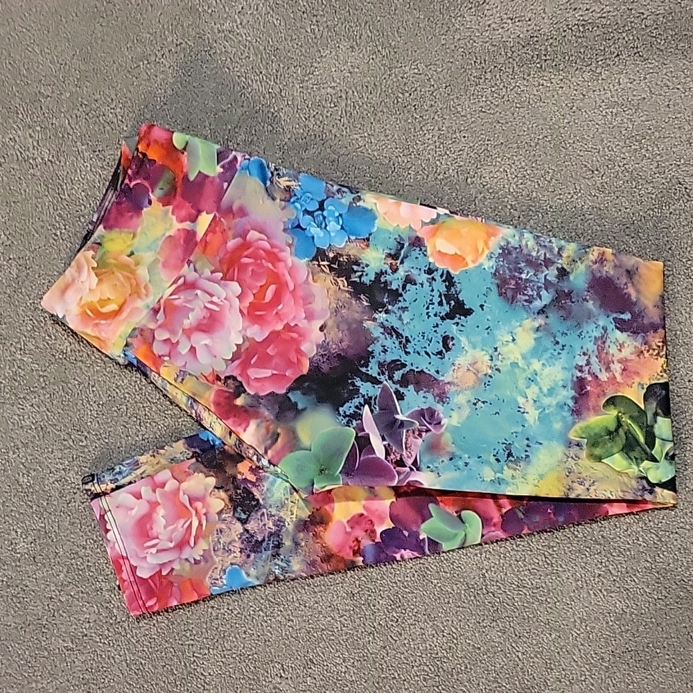 ONZIE YOGA LEGGINGS